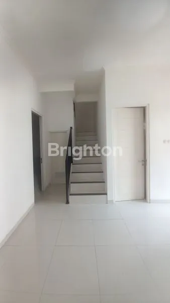 image JUAL RUGI RUMAH MINIMALIS 2 LANTAI SIAP HUNI WISATA SEMANGGI MANGROVE (4)