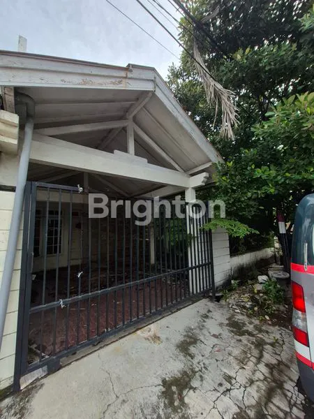 image RUMAH HITUNG TANAH NOL JALAN RAYA SELANGKAH KE GALAXY MALL MERR UNAIR ITS KERTAJAYA INDAH DHARMAHUSADA INDAH MANYAR KERTOADI (1)