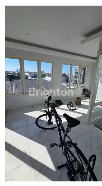 image RUMAH SIAP HUNI GREENLAKE NATURAL LIVING, SURABAYA WONOREJO (5)