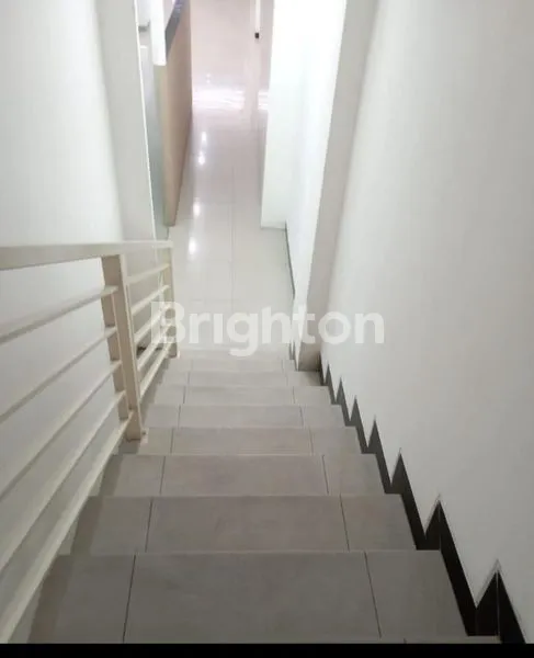 image  RUKO 3 UNIT, PINGGIR JALAN RAYA DAERAH PEMUKIMAN DAN PERUMAHAN PENDUDUK  (6)