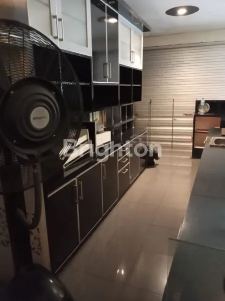 image RUKO 2.5 LANTAI SEMI FURNISHED SIAP USAHA DI LENTENG AGUNG, JAKARTA SELATAN (8)