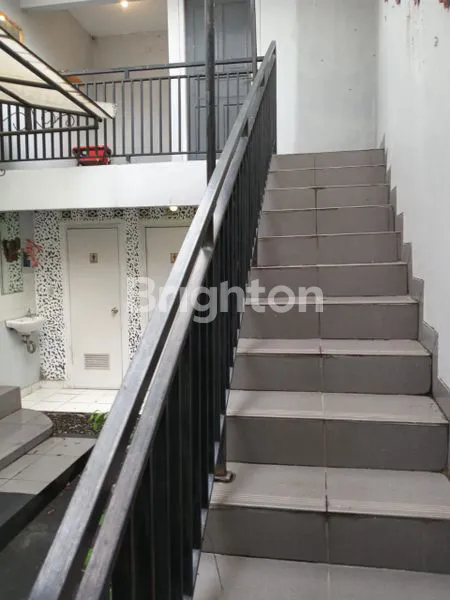 image RUKO 2.5 LANTAI SEMI FURNISHED SIAP USAHA DI LENTENG AGUNG, JAKARTA SELATAN (6)