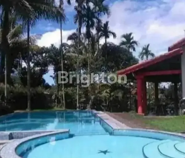 image VILLA MEWAH 8KT DI CISARUA - VIEW PEGUNUNGAN, 2 KOLAM RENANG (4)