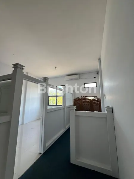 image DISEWAKAN RUKO CANTIK 2 LANTAI LOKASI STRATEGIS DI TENGAH KOTA SAMARINDA, JALAN AW.SYAHRANIE (7)