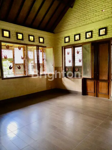 image RUMAH LUAS TUKAD BADUNG DENPASAR - LOKASI STRATEGIS & NYAMAN!  (5)