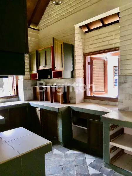 image RUMAH LUAS TUKAD BADUNG DENPASAR - LOKASI STRATEGIS & NYAMAN!  (7)