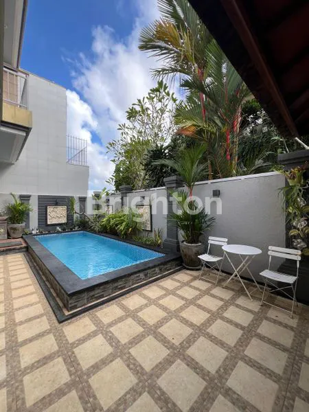 image VILLA MEWAH FULLY FURNISHED DENGAN LUAS YANG NYAMAN DI JIMBARAN (3)