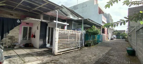 image RUMAH HITUNG TANAH DEKAT HOTEL IBIS SYLES-SPBU CILIWUNG-HOTEL GRANDMERCURE DI KARYA TIMUR BLIMBING KOTA MALANG (2)