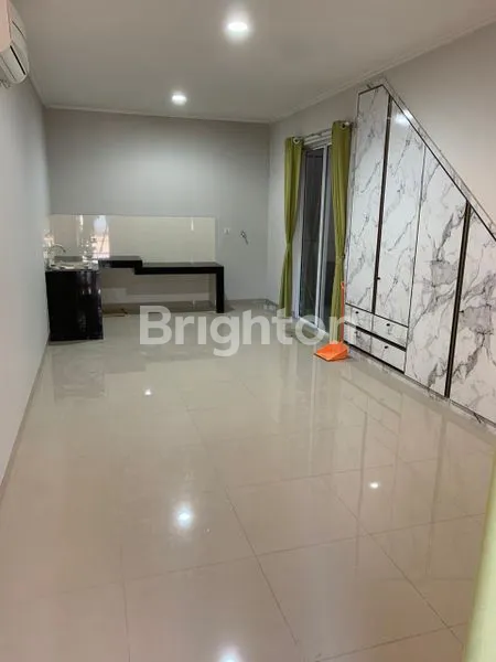 image DIJUAL RUMAH TINGGAL CLUSTER EROPADI SEDAYU CITY KELAPA GADING (2)