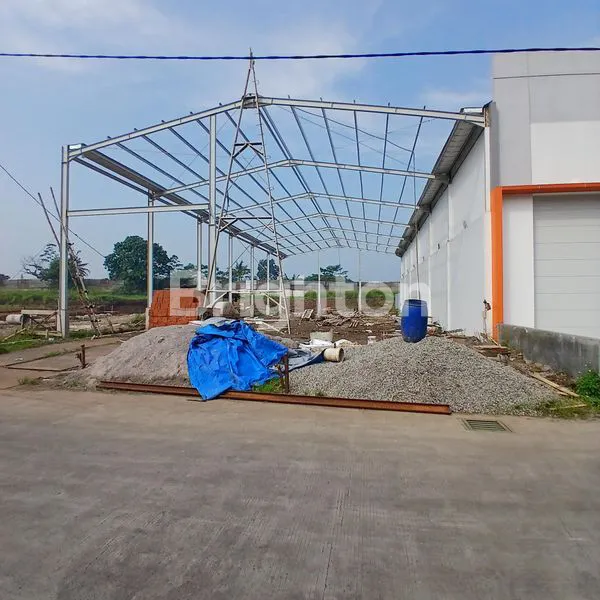 image GUDANG STRATEGIS HARGA TERJANGKAU DI CIMAREME, PADALARANG (5)