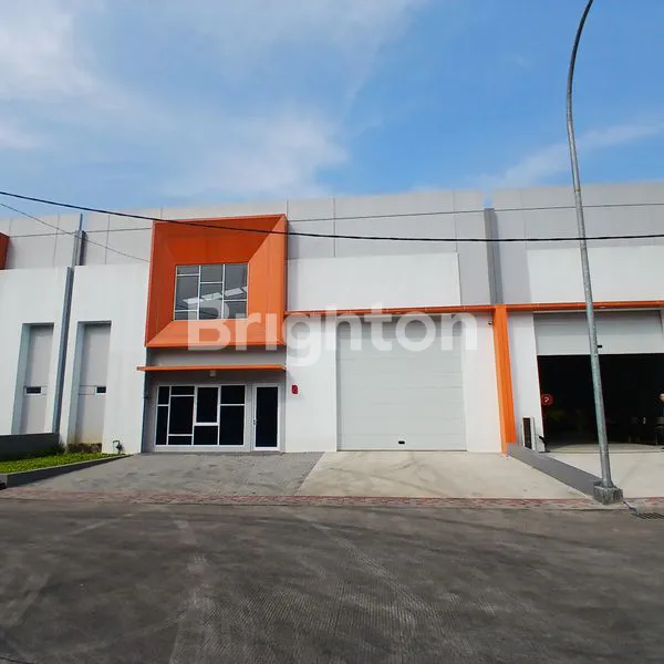 image GUDANG STRATEGIS HARGA TERJANGKAU DI CIMAREME, PADALARANG (4)