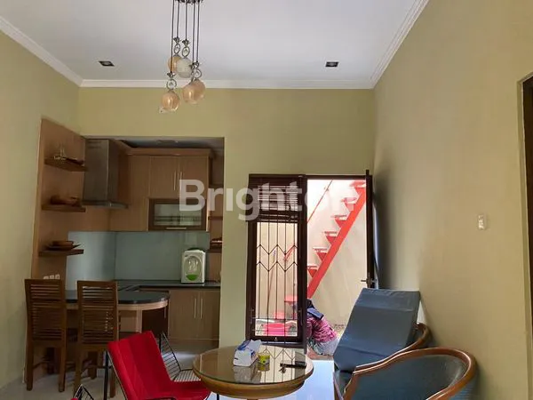 image RUMAH 2 LANTAI FULLYFURNISHED MINIMALIS MODERN + BALKON & CARPORT 1 MOBIL + TERAS BER CANOPY (4)