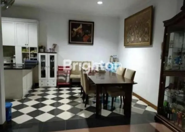 image RUMAH TINGGAL DUA LANTAI AMAN DAN NYAMAN SUNTER JAKARTA UTARA (2)