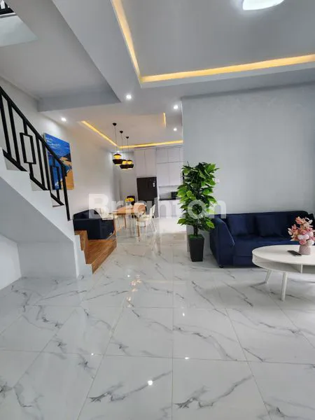 image RUMAH 2 LANTAI FULLY FURNISHED DI PERERENAN, DEKAT PANTAI DAN FASILITAS KOTA (7)