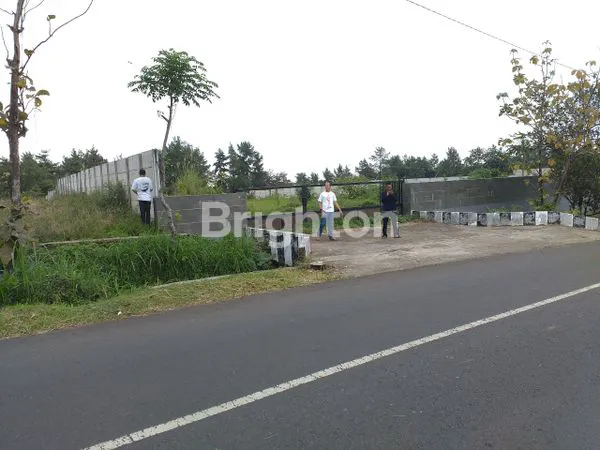 image TANAH TRAWAS  SUDAH URUK SIAP BANGUN RUMAH (1)