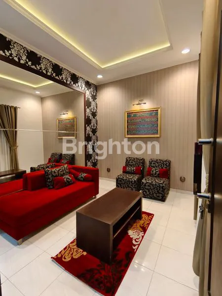 image RUMAH MEWAH FULLY-FURNISHED 4+1 KT DI TENGAH KOTA SEMARANG, AKSES STRATEGIS (2)