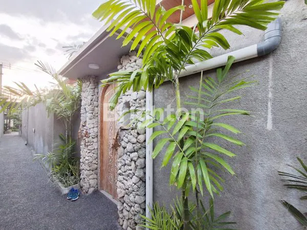 image VILLA MODERN MINIMALIS 3KT FULL FURNISH, 150M2 DEKAT PANTAI SANUR (1)