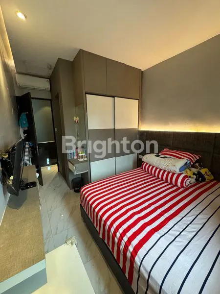 image RUMAH MEWAH PLUIT KARANG (3)