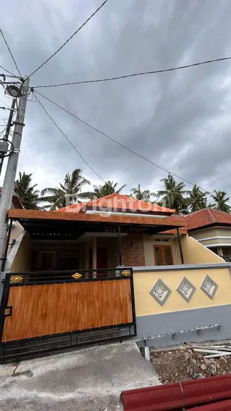 DIJUAL RUMAH DI TABANAN