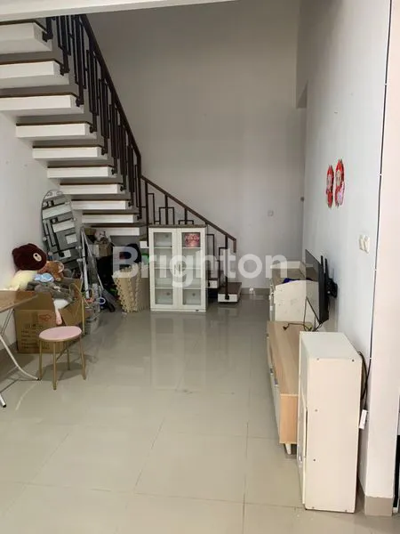 image CLUSTER KRISTAL ARYANA KARAWACI (2)