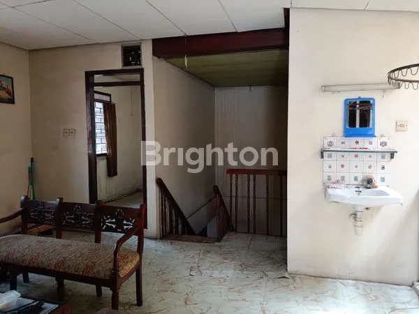 image RUMAH STRATEGIS 1,5 LANTAI DI TANJUNG DUREN – HOOK & BEBAS BANJIR! (2)