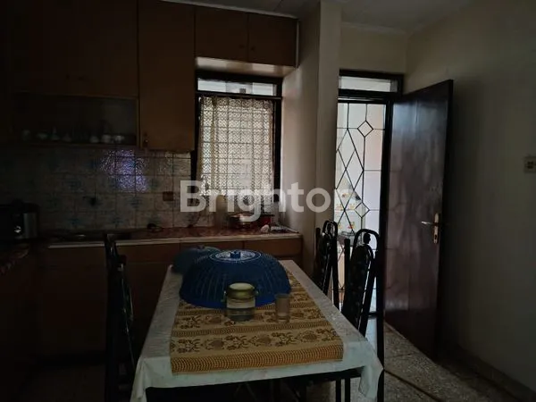 image RUMAH STRATEGIS 1,5 LANTAI DI TANJUNG DUREN – HOOK & BEBAS BANJIR! (8)