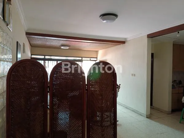 image RUMAH STRATEGIS 1,5 LANTAI DI TANJUNG DUREN – HOOK & BEBAS BANJIR! (7)