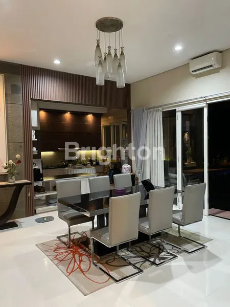 image RUMAH MEWAH ADA KOLAM RENANG BANYUMANIK SEMARANG  (8)