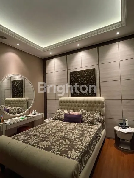 image RUMAH MEWAH ADA KOLAM RENANG BANYUMANIK SEMARANG  (7)