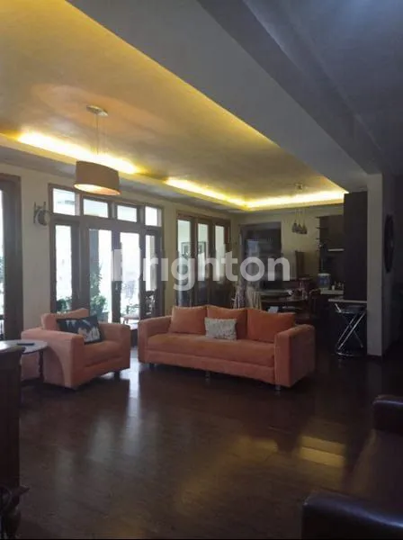 image MAINROAD ANTAPANI BANDUNG RUMAH MEWAH MINIMALIS TROPIS 2 LANTAI (3)