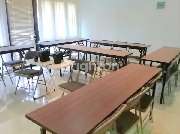 image RUKO 3 LANTAI FULL FURNISH DI MAINROAD BANDUNG AKSES JALAN 2 ARAH (4)