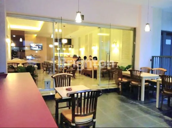 image RUKO 3 LANTAI FULL FURNISH DI MAINROAD BANDUNG AKSES JALAN 2 ARAH (3)