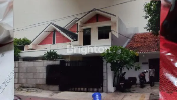 image RUMAH BESAR SIAP HUNI DI KEMANGGISAN JAKARTA BARAT (1)
