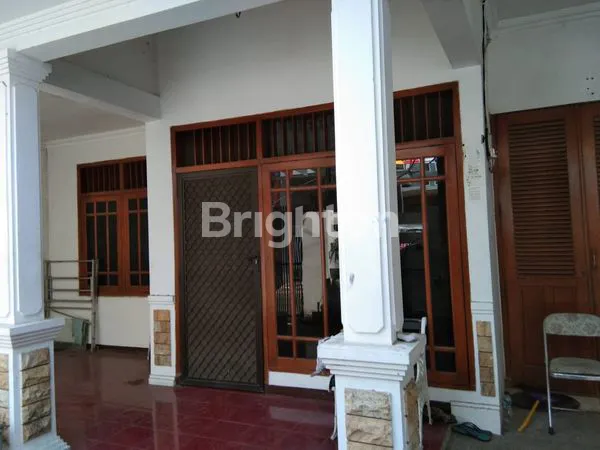 image DISEWAKAN RUMAH SIMPANG DARMO PERMAI (2)