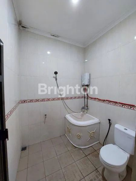 image RUMAH SIAP PAKAI BALAS KLUMPRIK KEBRAON TERAWAT (7)