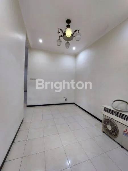 image RUMAH SIAP PAKAI BALAS KLUMPRIK KEBRAON TERAWAT (2)