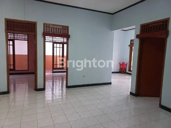 image DISEWAKAN RUMAH CANTIK (7)