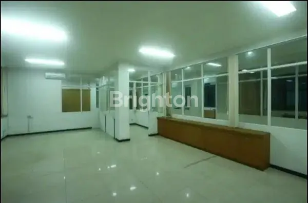 image GEDUNG EQUATOR SIAP PAKAI (6)