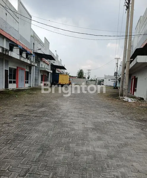 image GUDANG STRATEGIS AMPLAS WAREHOUSE  (3)