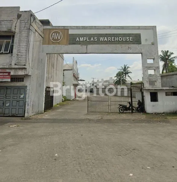 GUDANG STRATEGIS AMPLAS WAREHOUSE