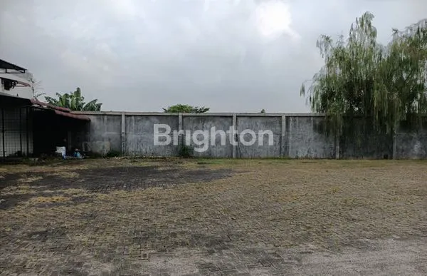 image GUDANG STRATEGIS AMPLAS WAREHOUSE  (2)