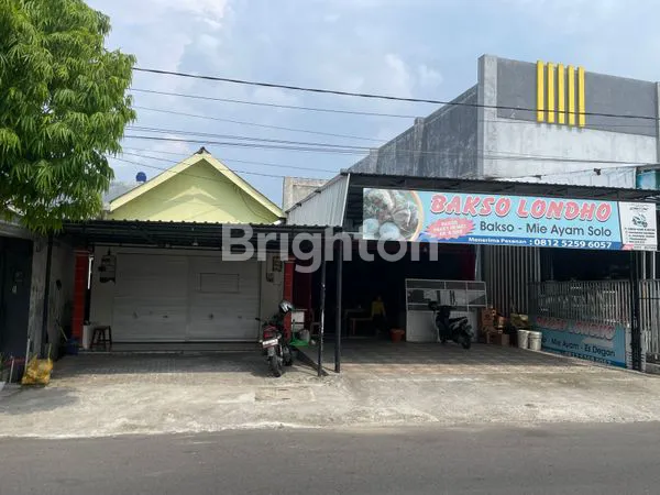 image DI JUAL RUKO  STRATEGIS PINGGIR JALAN RAYA NGARIBOYO MAGETAN  HARGA 650 NEGO  (2)