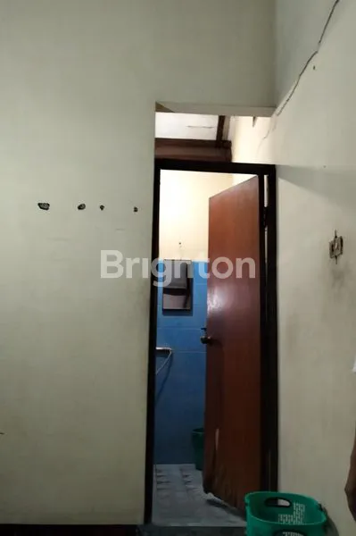 image RUMAH BERUKURAN BESAR DISAIN MEGAHDAN MENGESANKAN (5)