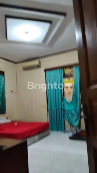 image RUMAH BERUKURAN BESAR DISAIN MEGAHDAN MENGESANKAN (8)