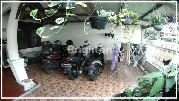 image RUMAH SIAP HUNI BONUS 3 KONTRAKAN DI DAERAH JAGAKARSA, JAKSEL (5)