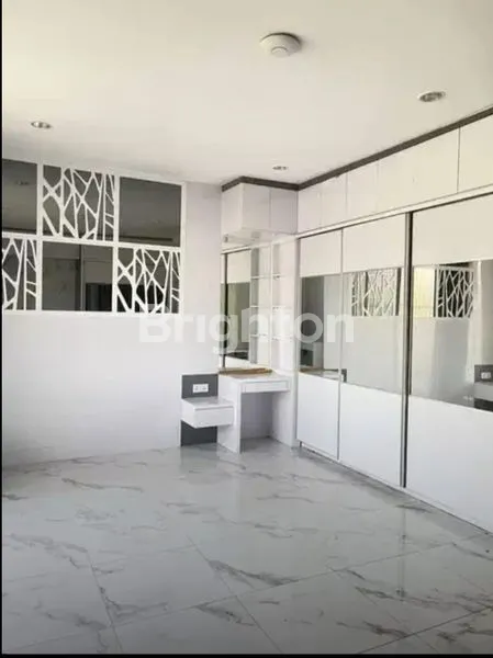 image SIAP HUNI, RUMAH 3 LANTAI NON FURNISH KAWASAN GADING SERPONG , TANGERANG (5)