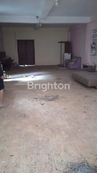 image RUMAH HITUNG TANAH PINGGIR JALAN (3)