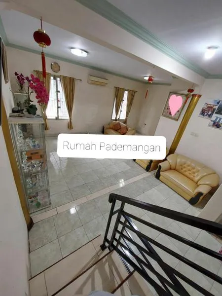 image RUMAH BESAR PADEMANGAN UK 6X17 3LT AKSES JALAN 2 MOBIL JAKARTA UTARA (1)