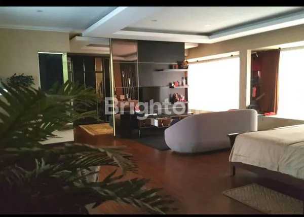 image MILIKI RUMAH DENGAN AKSES CEPAT KE TOLL.MRT.PUSAT PERKANTORAN.MAMPANG PRAPATAN .JAKARTA SELATAN (4)