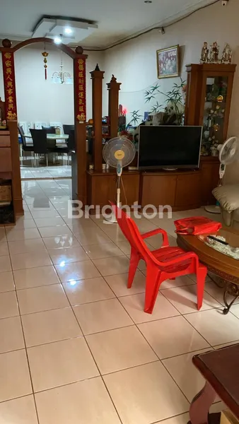 image RUMAH VILLA (1)